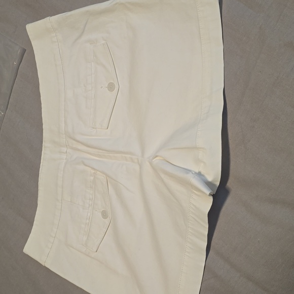 Loft white shorts 4" - Picture 5 of 6